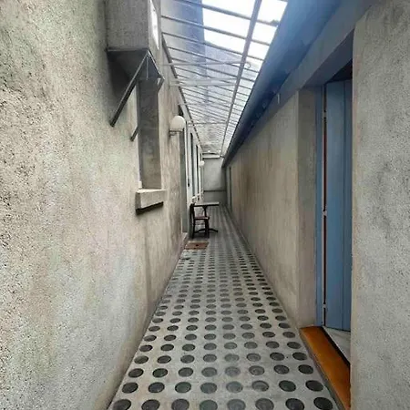 Manornella, Beaux Volumes, Grand Garage Ideal Mas Du Clos Aubusson  Buitenkant foto